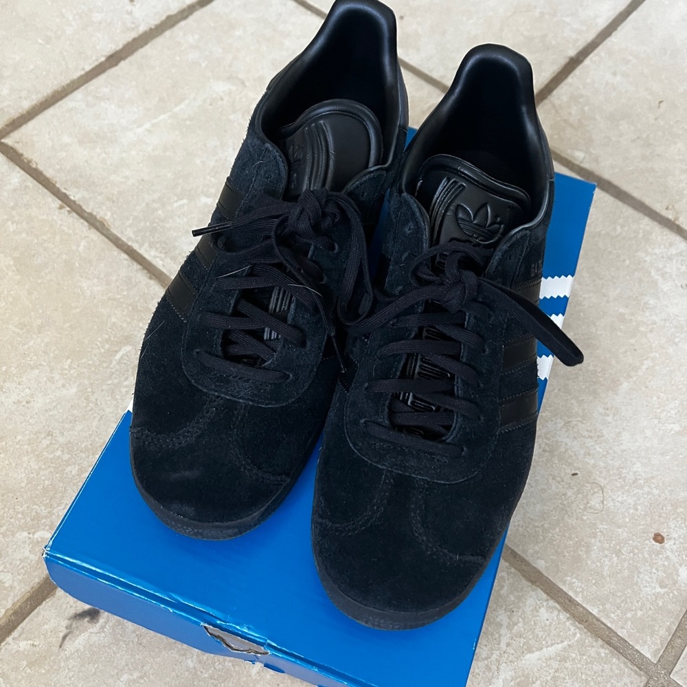 Adidas Gazelle Black 7.5 (men’s size)